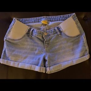 Old Navy Maternity Shorts